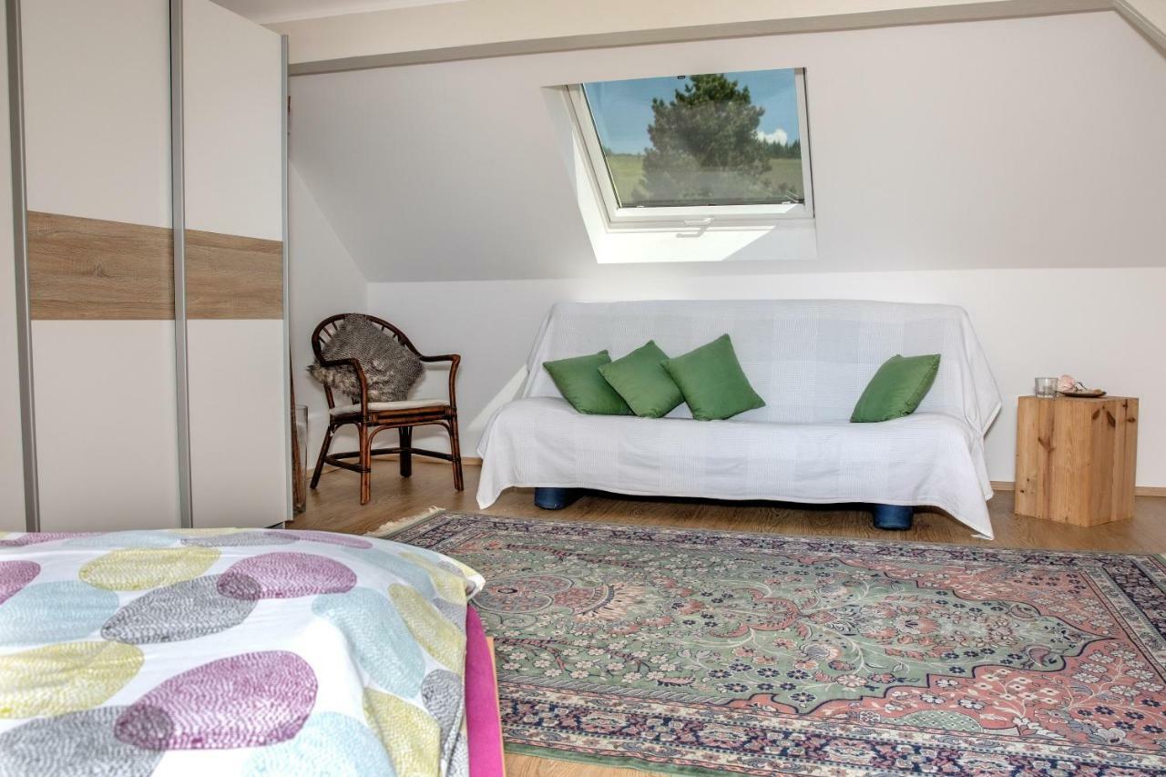 Ferienappartement Hennen Конц Экстерьер фото